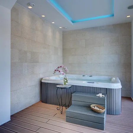 Allegra بيت للعطل كانافانار