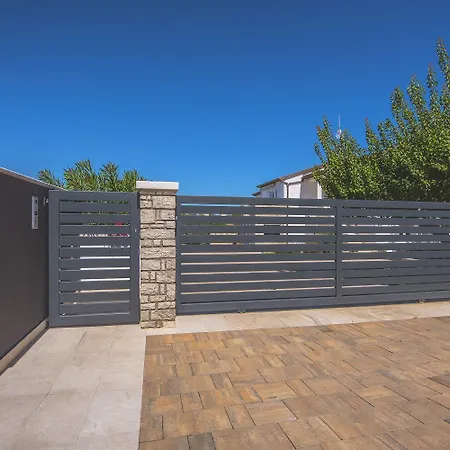 Allegra بيت للعطل